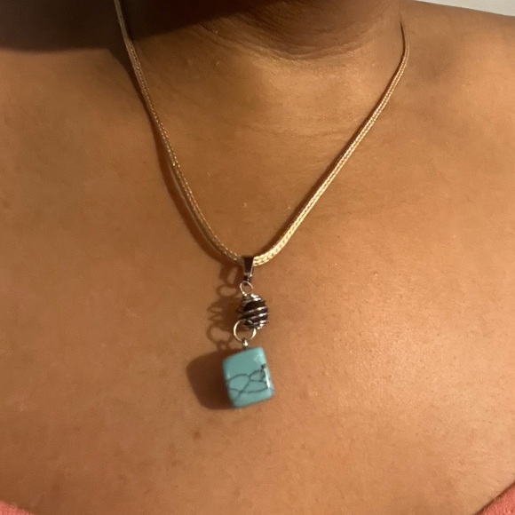 Hand Crafted Turquoise Diffuser w Wax Cord Necklace Hand Made - Picture 3 of 3
